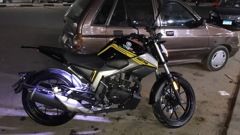 مكنه ڤيجوري للبيع 200Cc 1