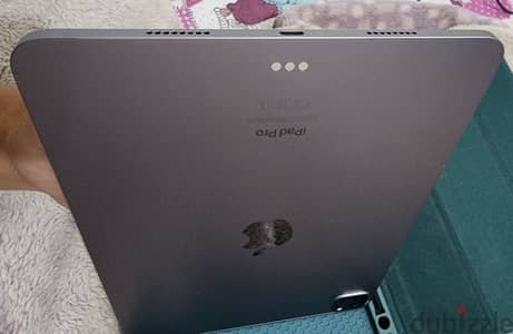 ipad pro 11 inches 2022  128GB wifi only M2