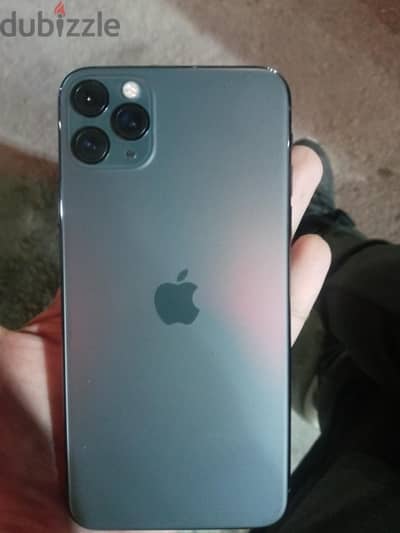 للبيع iPhone 11 Pro Max 256 حالة ممتازة