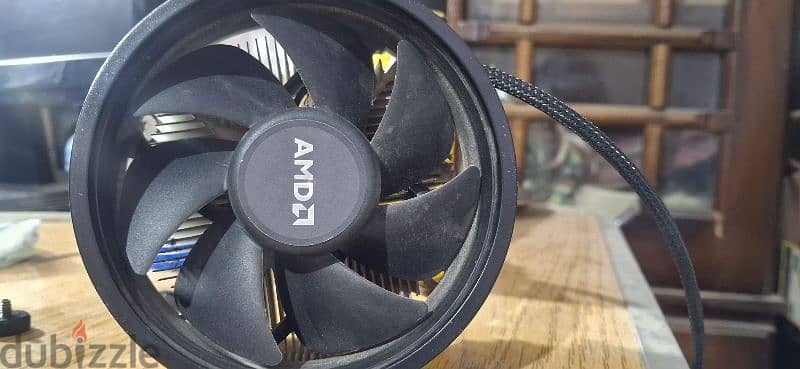 Amd ryzen 5 3400g with RX Vega 11 0