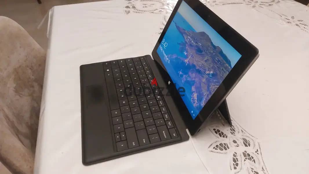 ميكروسوفت سيرفيس برو 1 Microsoft Surface Pro 0