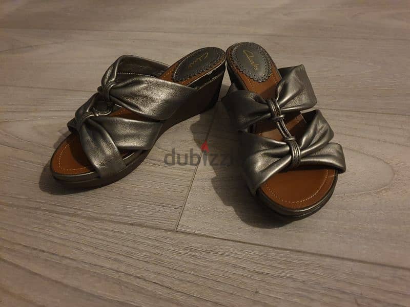 2 sandal Clarks original 4