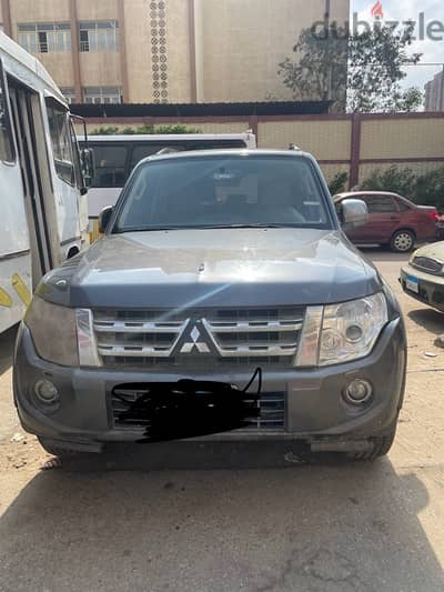 Mitsubishi Pajero 2014