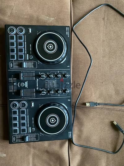 ddj 200