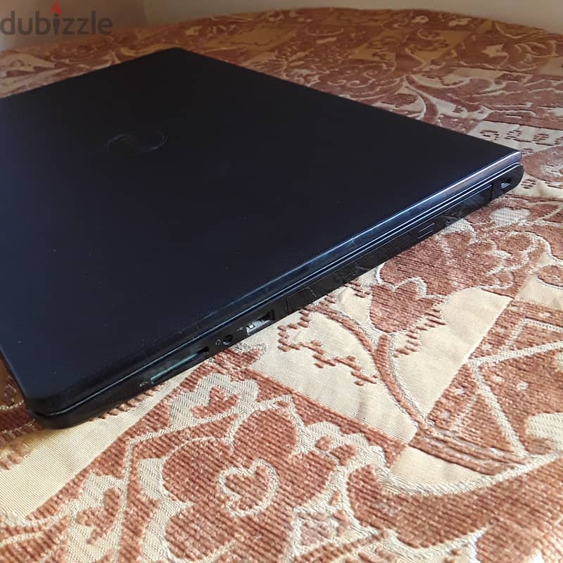 DELL Inspiron 3567 مشتريه من السعودية إستخدام شخصي بحالة ممتاز 8