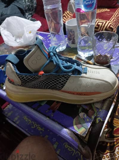 اورجنال Airmax720  تلبيس مقاس 43.44  السعر لسرعه البيع 500 جنيه