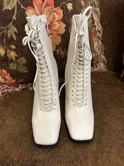 Pixi offwhite half boots Size 38 never used For Sale