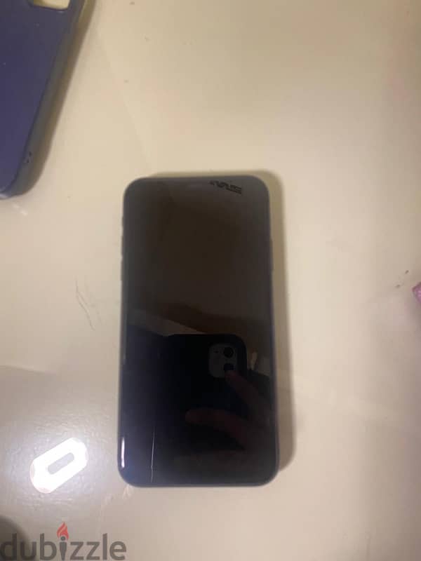 iphone 11 excellent condition 1