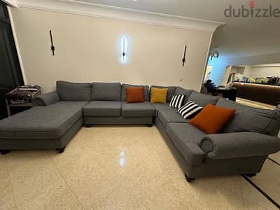 ركنه من hub furniture  البيع لدواعي السفر استخدام سنه