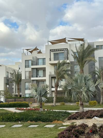 An finished apartment for sale in Palm Hills Compound, Palm Parks, in the Eastern Expansions, next to Mall of Egypt.