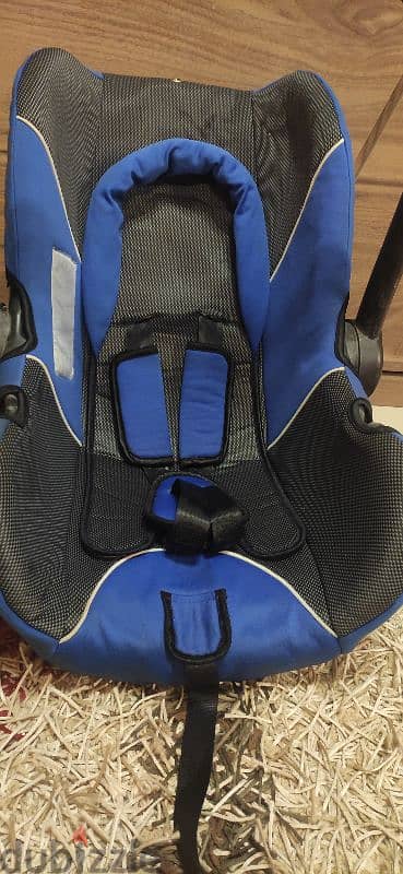 car seat from 0 to 13 kg 2