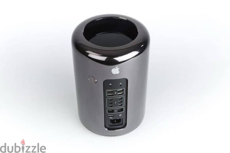 Mac Pro Cylinder Late (2013) 1