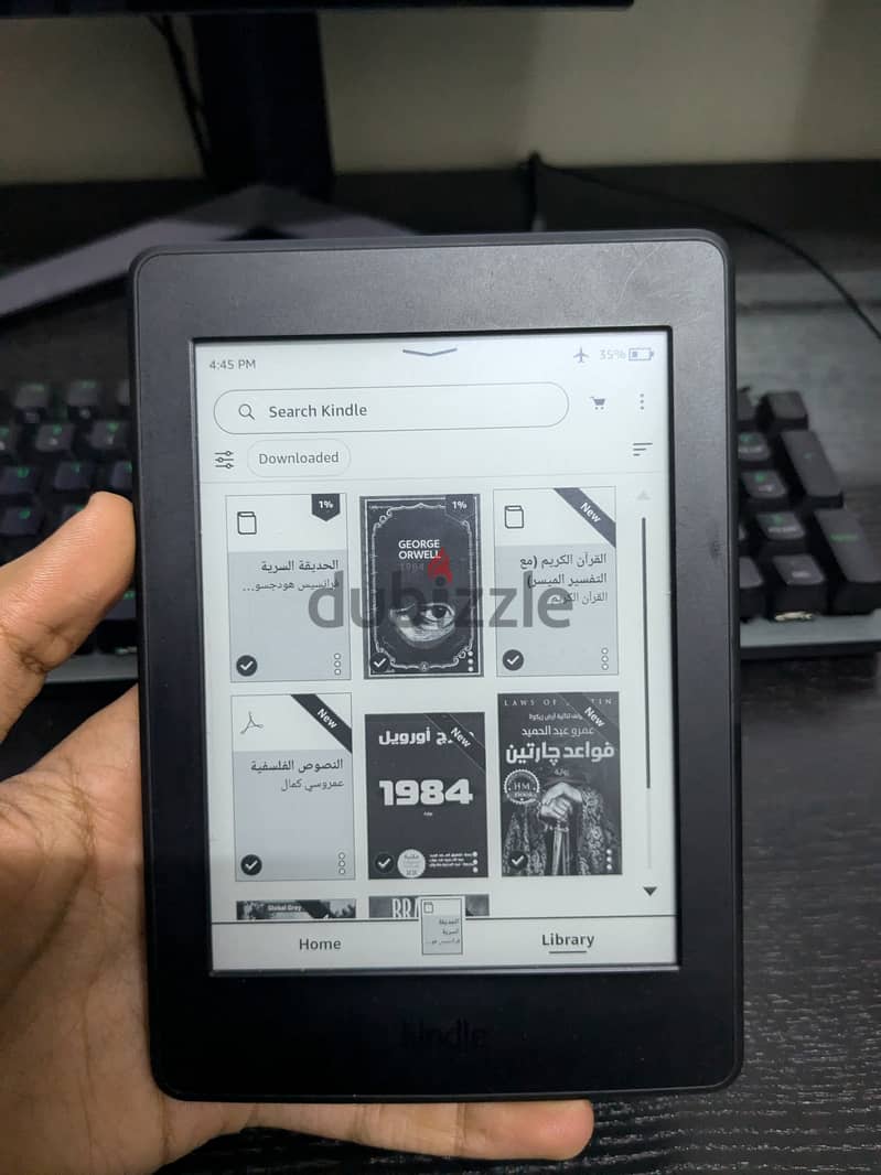 Used Kindle-s 9