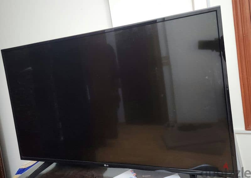 LG 49" شاشة 1