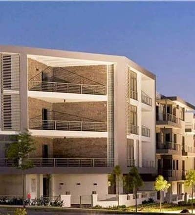 Next to Nasr City, a 3BR apartment for sale in Taj City in installments