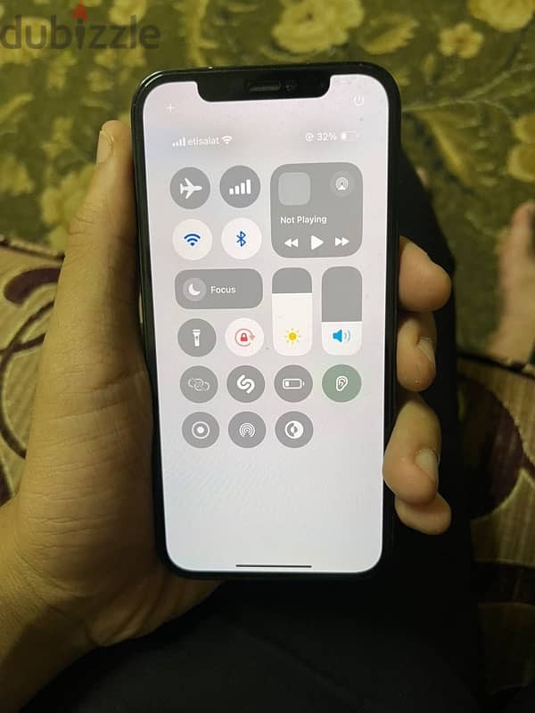 ايفون 12 pro 5