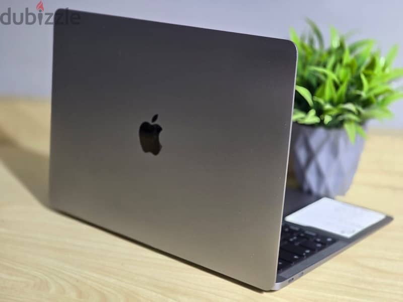 Macbook Air 2020 M1 99% 0