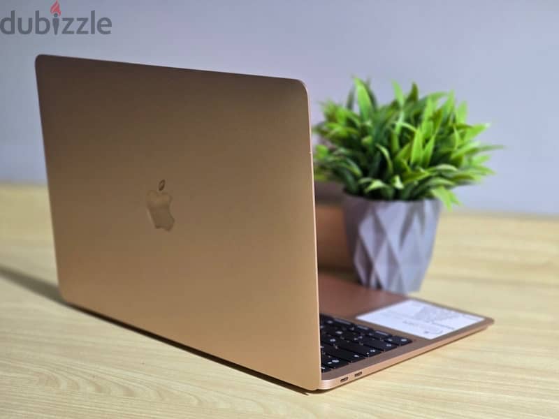 Macbook Air M1 Gold 99% 0