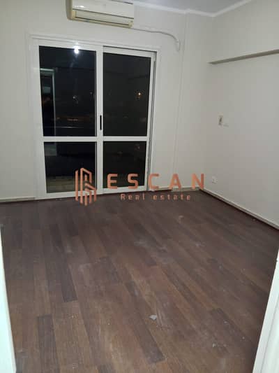 Apartment for rent, new law, at a bargain price, in Rehab City, area 119 square meters