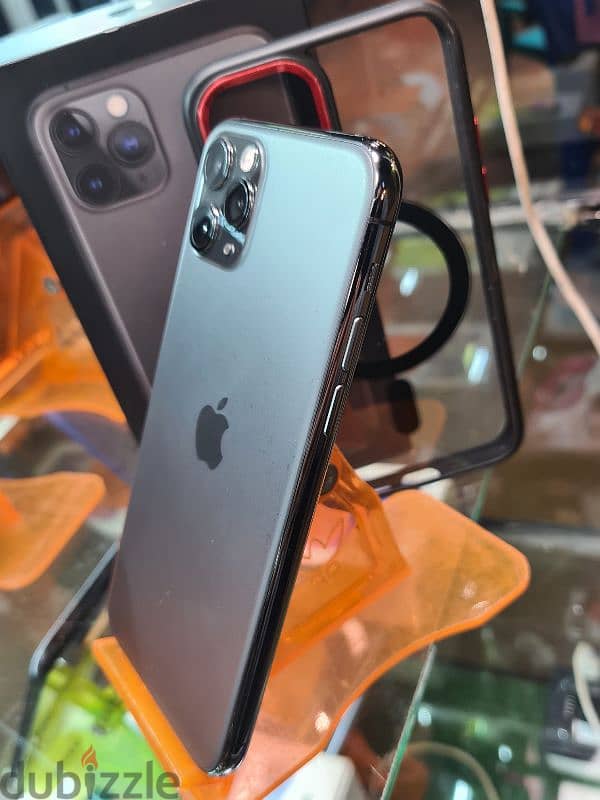 Iphone 11pro كسر زيرو واتر بروف 2