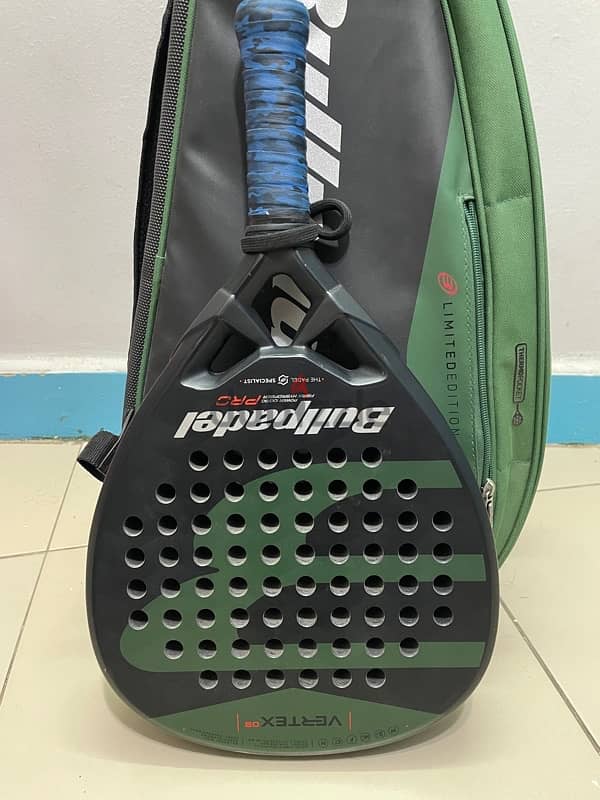 PADEL BAG BULLPADEL 2022 Racket+Balls+Cap+Ristband 7