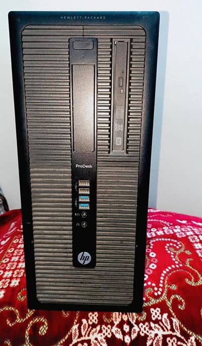 كيسة hp 600g1 8 corei5 4th gen 8 ram