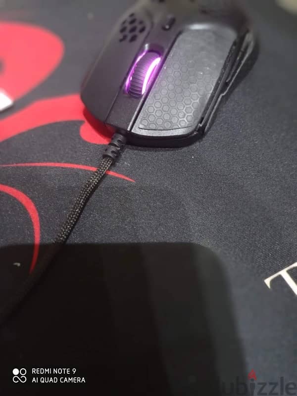 mouse hyper x ultra light black 3