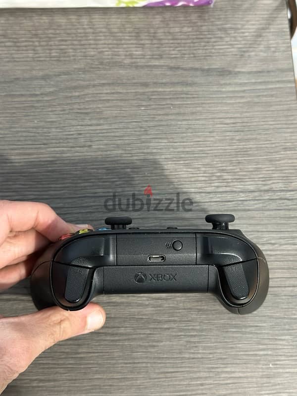 Xbox series X Great Condition 6