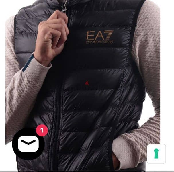 ڤست رجالي أو حريمي EA7 جديد EA7 vest 3