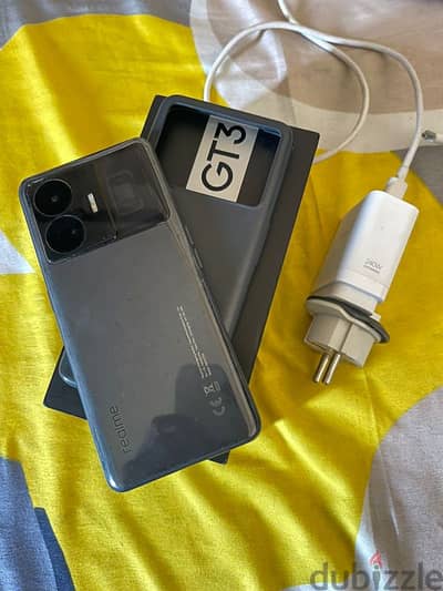 Realme gt3 240w