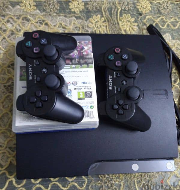 PlayStation 3 slim 1