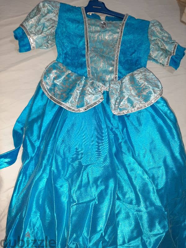 Frozen dresses for girls size 6-8 & 8-10 . used only once. 3