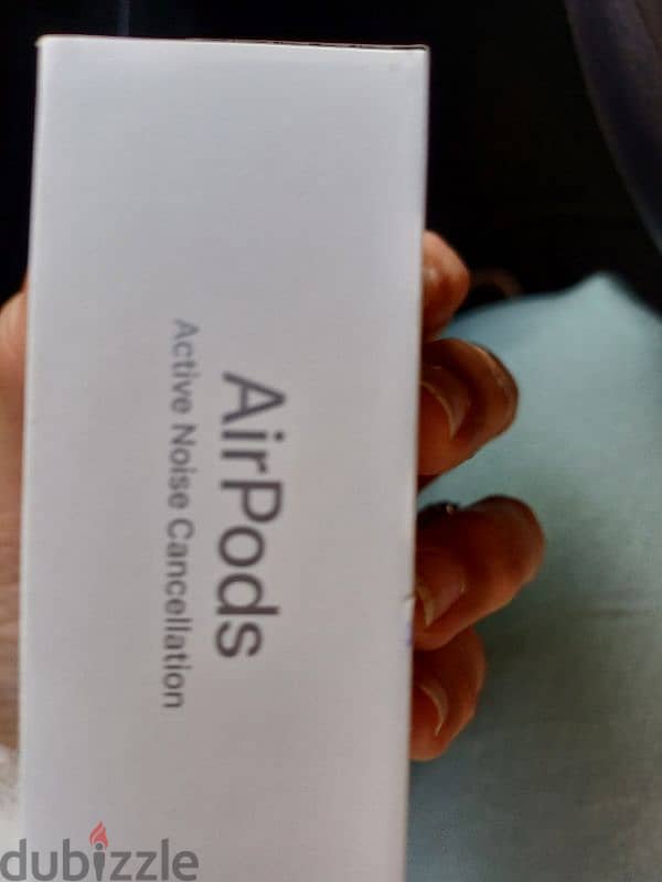 airpods 4 with noise cancellation 1