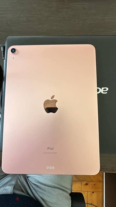 iPad Air 4 WiFi