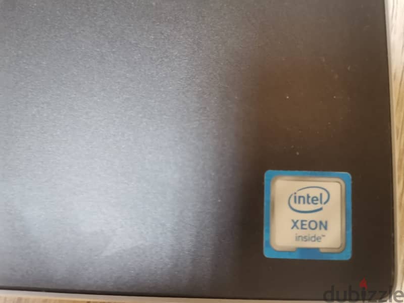 Dell Precision 7540 Xeon RTX 3000 6GB - Face ID 1