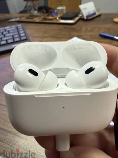 AirPods