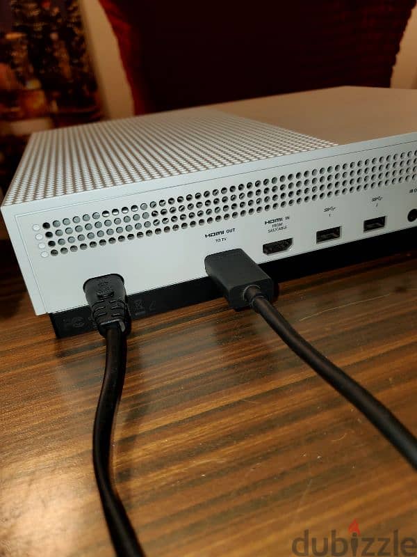 Xbox one s 3