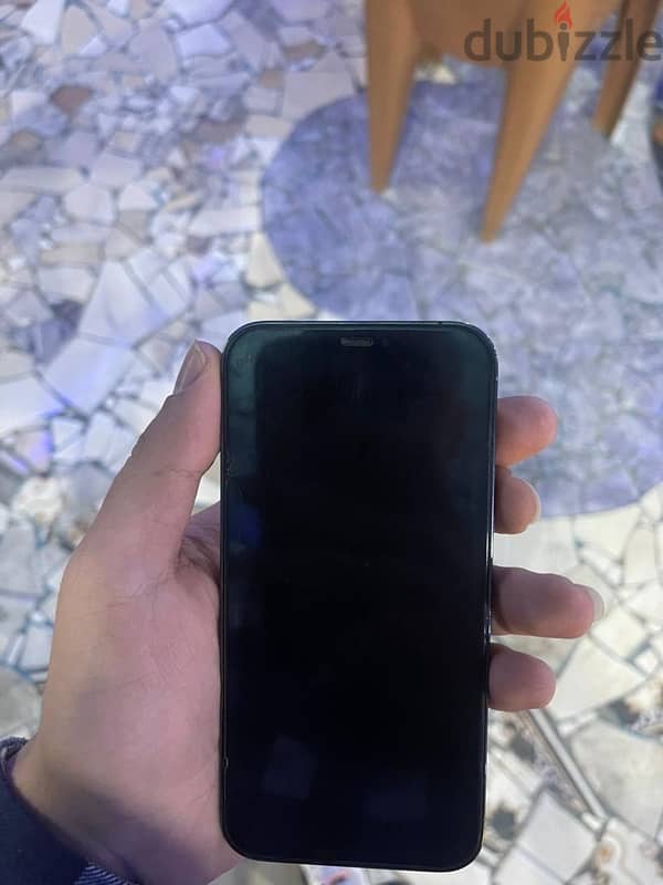 ايفون 12pro 0