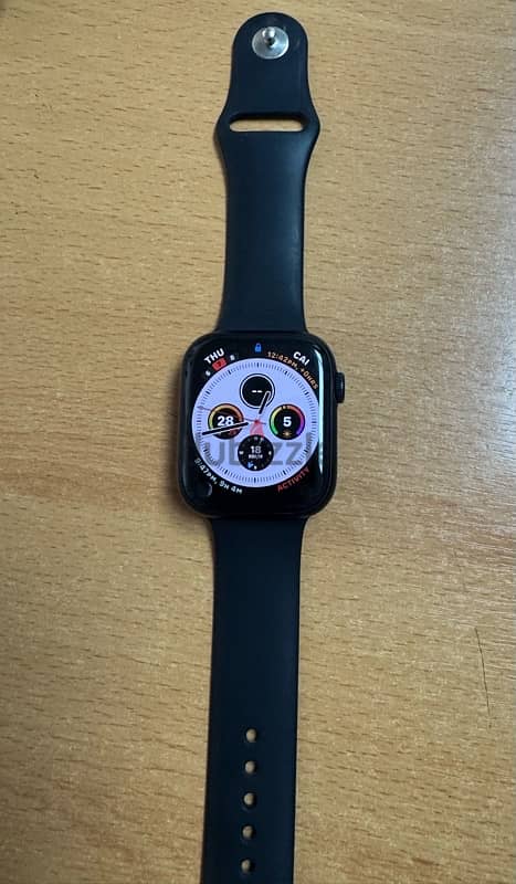 Apple Watch Series 8 2