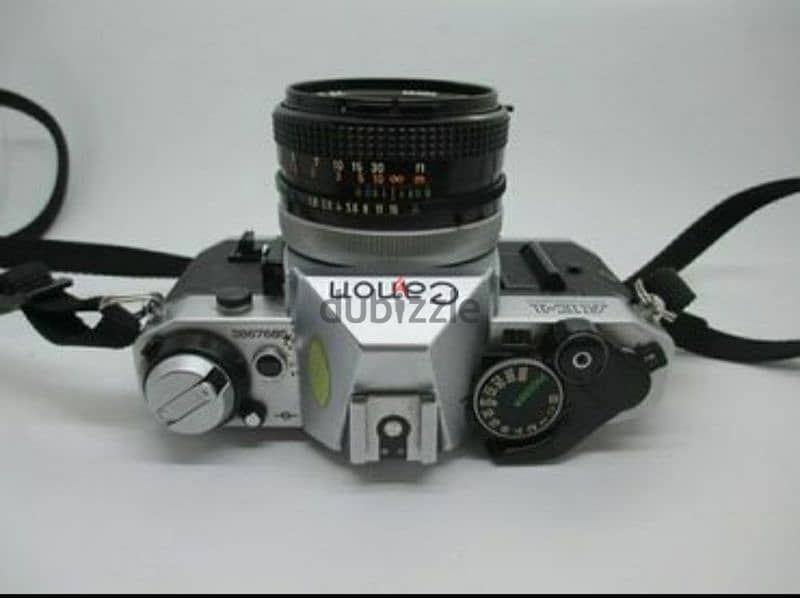 Canon AE-1 Program 35mm SLR Film Camera with 50mm 1:1.8 Lens 2