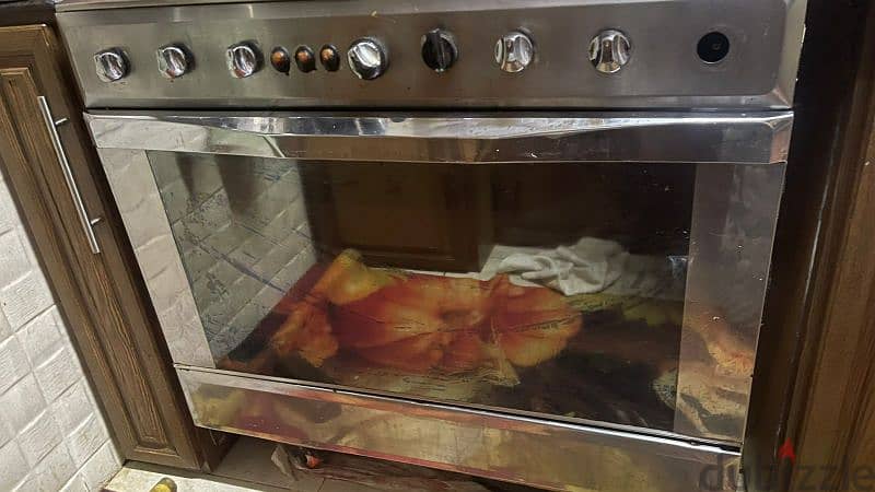 oven   بوتاجاز يونيفرسال ٥ شعلة 3