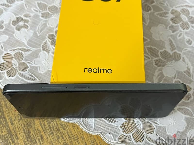 REALME C67 0