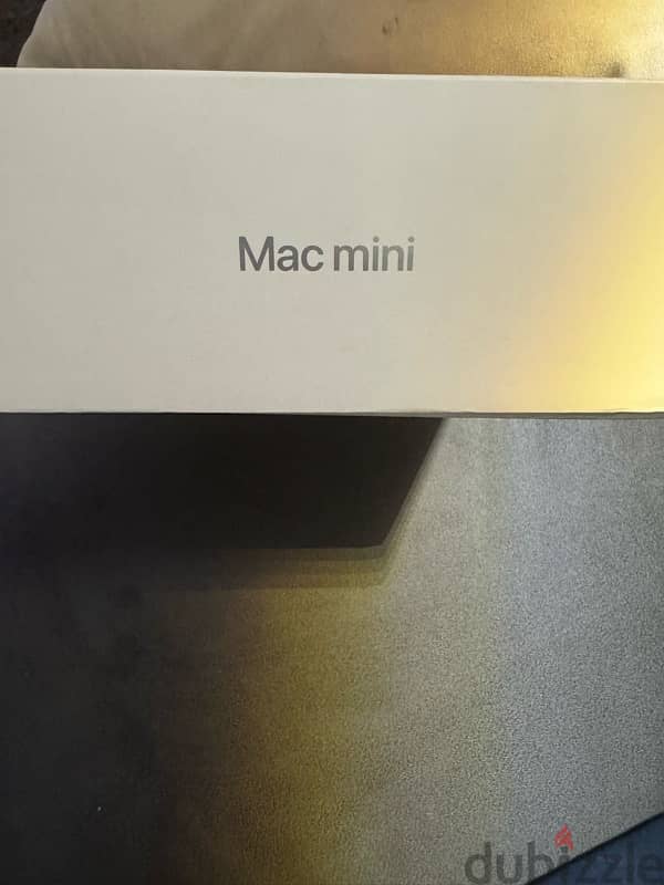 Mac mini - m1 - 8 GB ram - 265 gb + Logitech wireless keyboard and mo 4