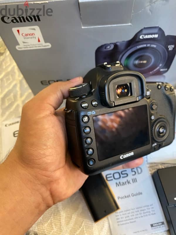 بودي كانون 5D mark iii جديده بكل مشتملاتها الاصليه 5