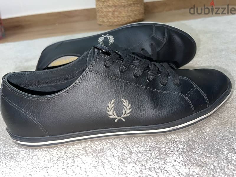 FRED PERRY Sneakers 1