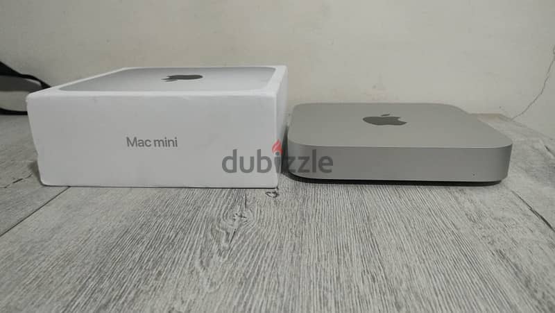 Mac mini M2 4