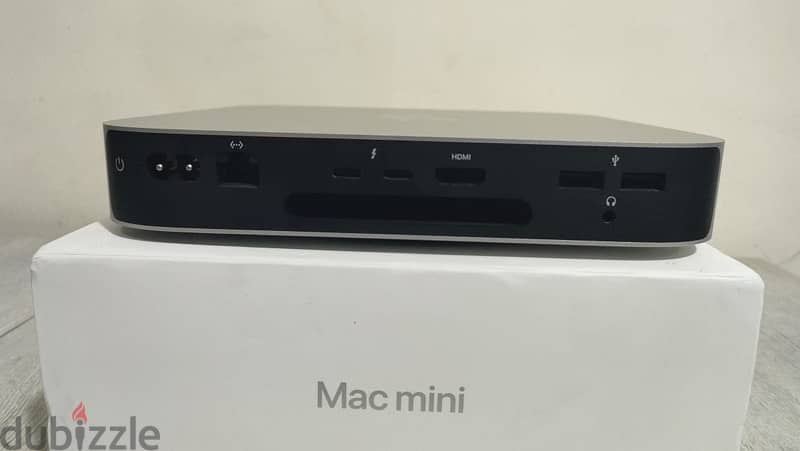 Mac mini M2 9