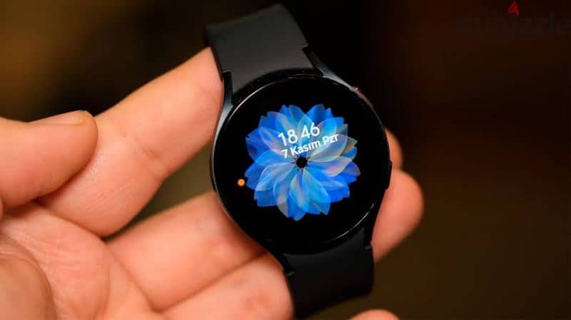 samsung galaxy watch 5 , 44mm سامسونج جلاكسي واتش ٥ ، ٤٤مم 1