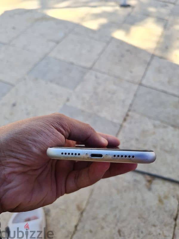 Iphone 11 - ايفون ١١ حاله نادره 3