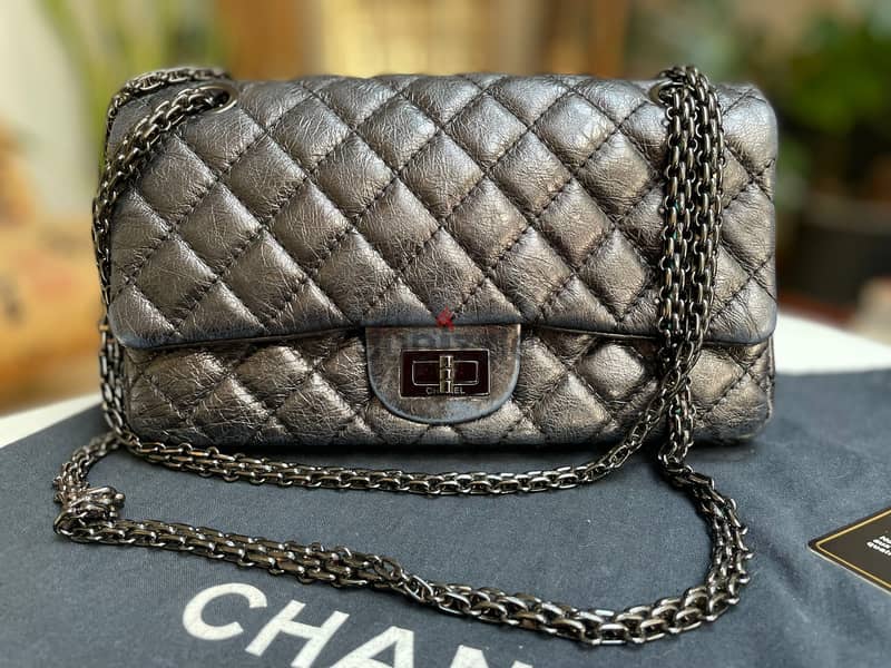 Used Chanel authentic leather handbag 3